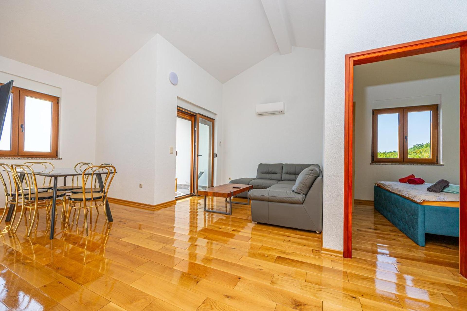 Apartments Francoise Crikvenica Exterior photo